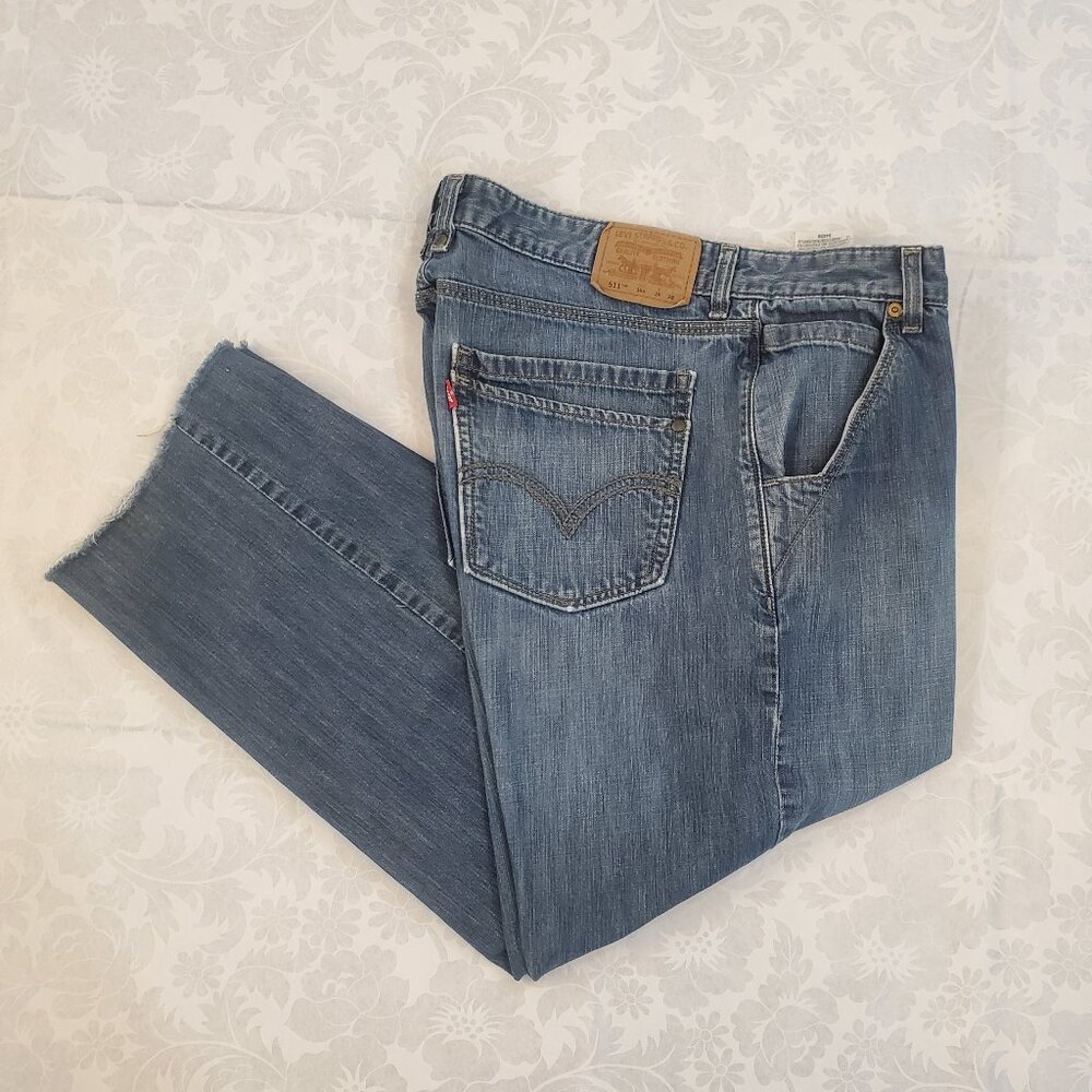 Levi Strauss 511 Skinny Red Tab Jean Men's 16H - 34" x 25" Blue Denim